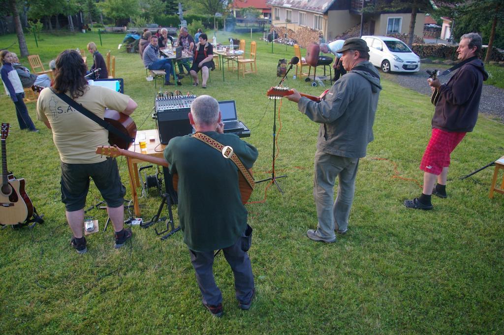 Penzion U Lipna Prední Vytoň Exterior foto